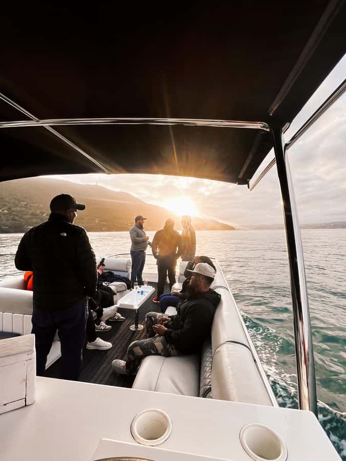 Knysna: Wine & Oyster Luxury Lounger Sunset Cruise - Is $46 good value?