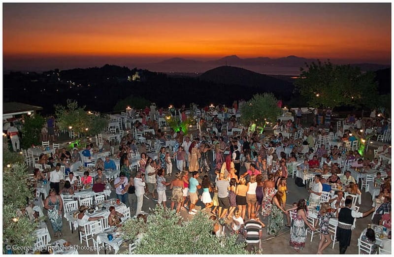 Kos: Greek Dinner with Music, Dancing, and Unlimited Wine - Music, dancing, and the part where you join in