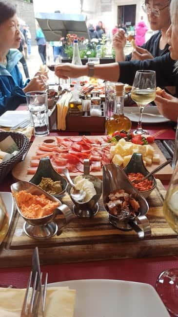 Kotor: Private Walking Tour with Wine and Food Tasting - Who should book this experience?