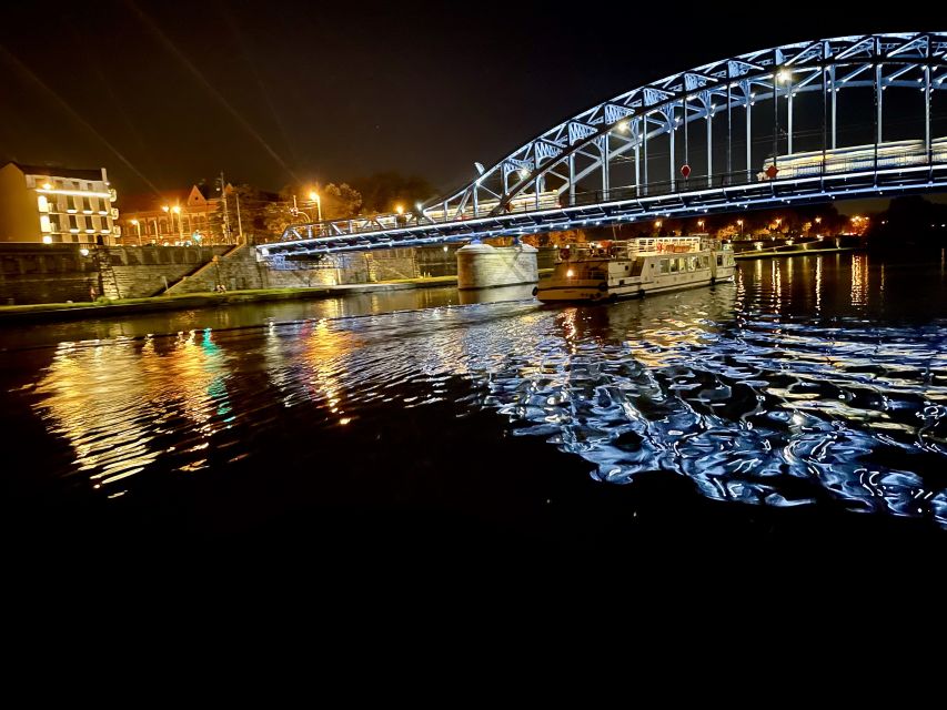 Krakow: Evening Cruise with a Glass of Wine - The route from Wawel Hill to the Norbertine convent