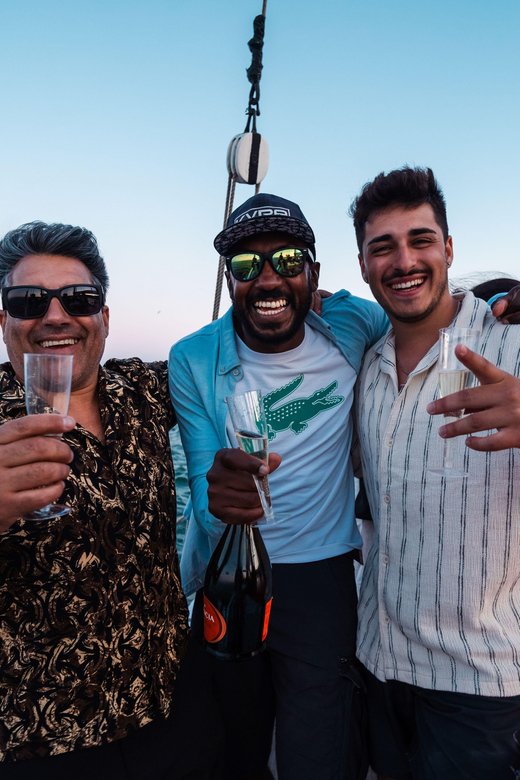 Lagos: Sunset Sail aboard a Traditional Boat with Prosecco - Leaving Lagos Marina as the Afternoon Fades