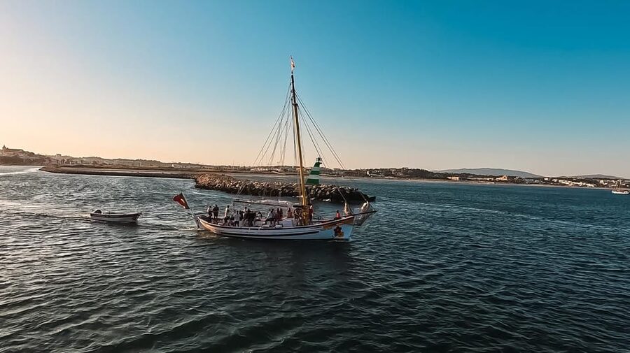 Lagos: Sunset Sail aboard a Traditional Boat with Prosecco - Windbreakers, Clothing, and Weather Advice