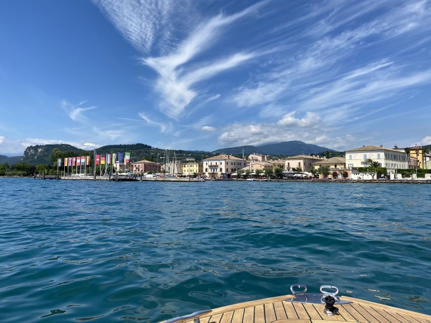 Lake Garda: Historic Castle Cruise with Wine Tasting - Lazise and its medieval fortress