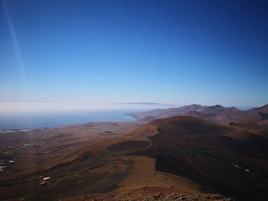Lanzarote: La Geria Vineyards Hiking Tour - Key points at a glance