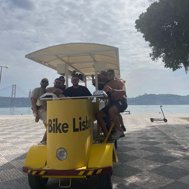 Lisbon: 1-Hour Beer, Sangria or Wine Bike Sightseeing Tour - Drinks, music, and the group atmosphere