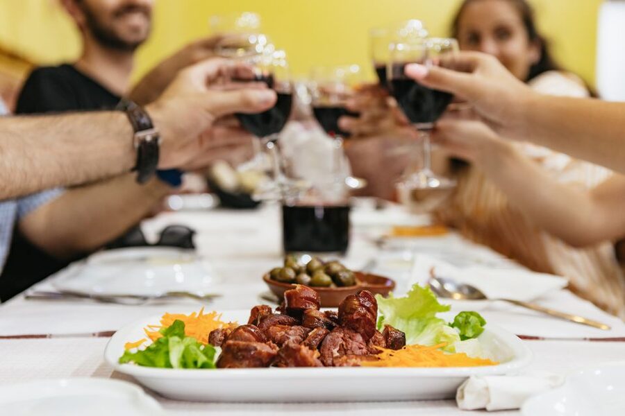 Lisbon: Food and Wine Small Group Walking Tour - Cheese, Port, and the old café tradition
