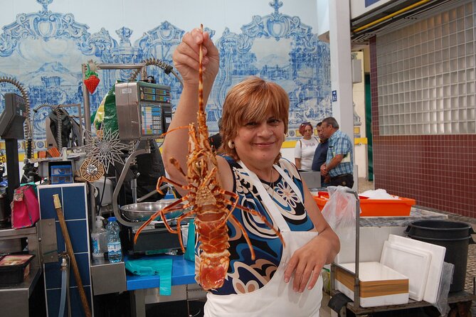 Lisbon Getaway: Private Arrábida Wine & Food Tour - What the private format adds