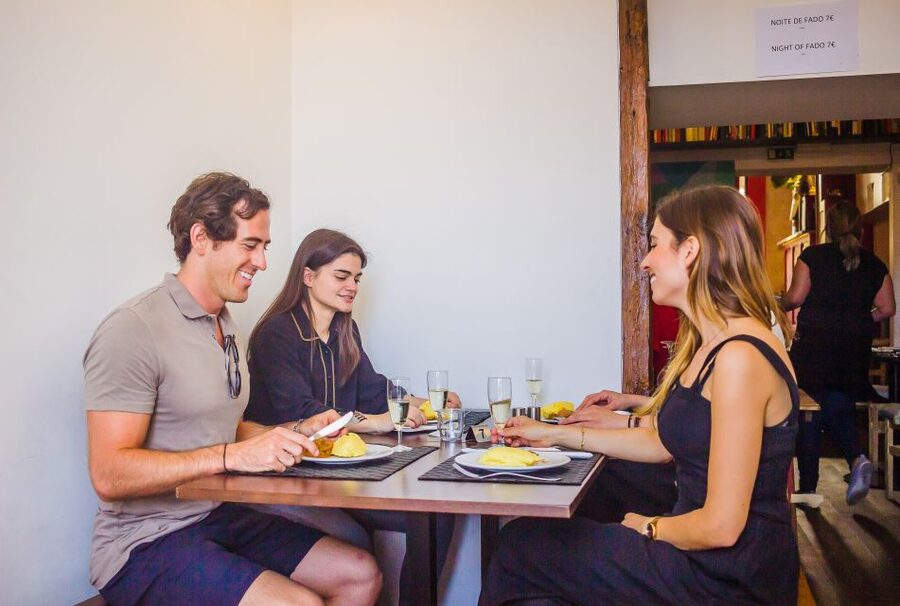 Lisbon: Guided Food and Wine Tasting Tour - Food restrictions and practical limits
