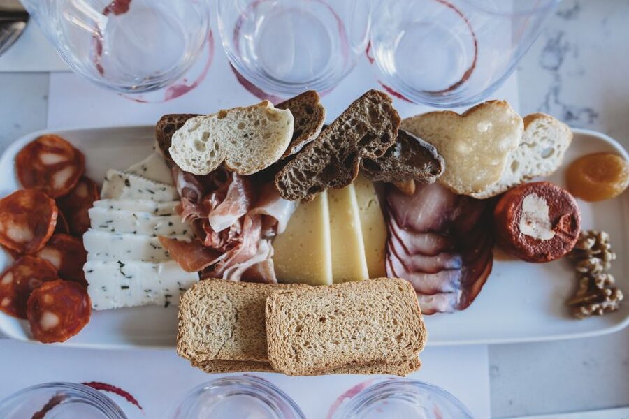 Lisbon: Portuguese Wine and Cheese Tasting with Lunch - Who will enjoy this Lisbon wine tasting?