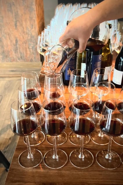 Lisbon: Premium Port Wine Tasting & Tapas - Why small producers change the tasting