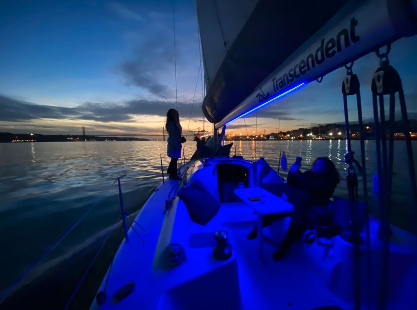 Lisbon: Sailboat Tour w/ Local Guide and Open Bar Green Wine - Belém and the Monument to the Discoveries