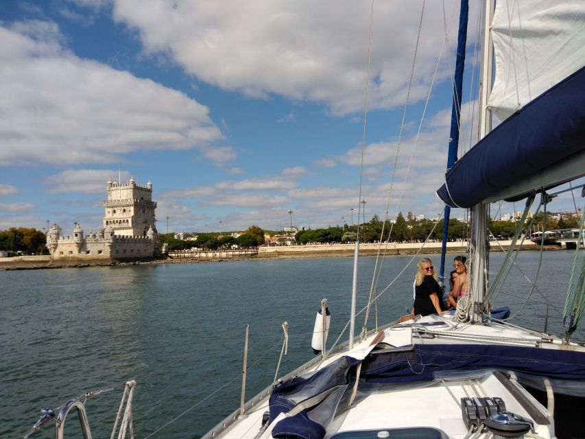 Lisbon: Sailing Tour with Wine and Snacks - The People Make the Difference