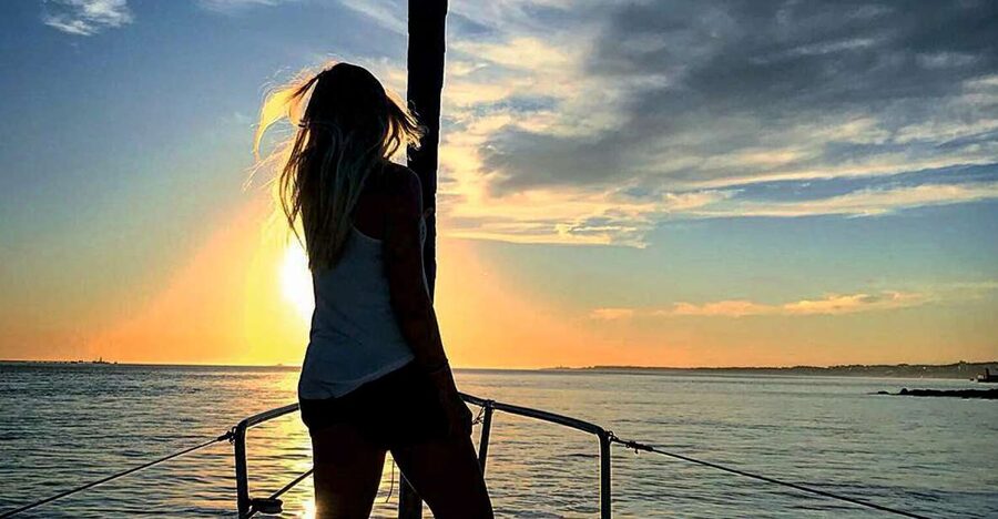 Lisbon: Sunset Sailing Cruise with Wine - Why Lisbon makes sense from the Tagus