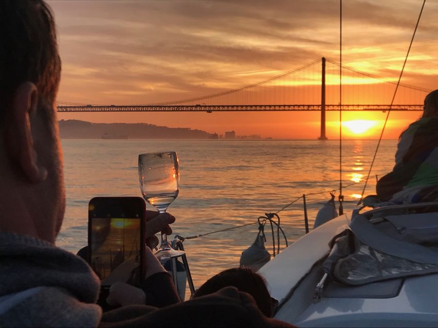Lisbon: Sunset Sailing Cruise with Wine - Who will enjoy this sailing most