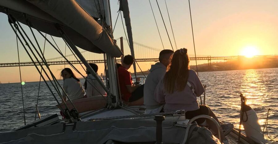 Lisbon Sunset Sailing – Small Group (max 10) Wine & History - Setting Out from Doca de Santo Amaro