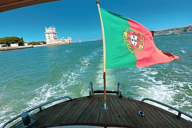 Lisbon: Vinho Verde Wine Premium Boat Experience - What this Tagus River cruise actually feels like