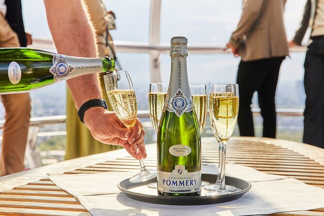 London Eye - Champagne Experience Ticket - A smoother way to ride the London Eye