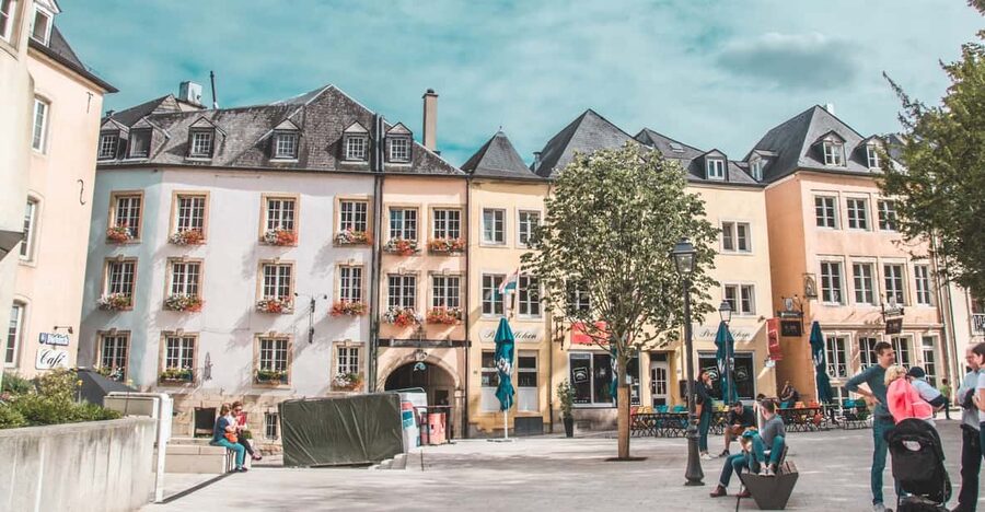 Luxembourg City: Walking Tour with Optional Wine Tastings - Key points at a glance