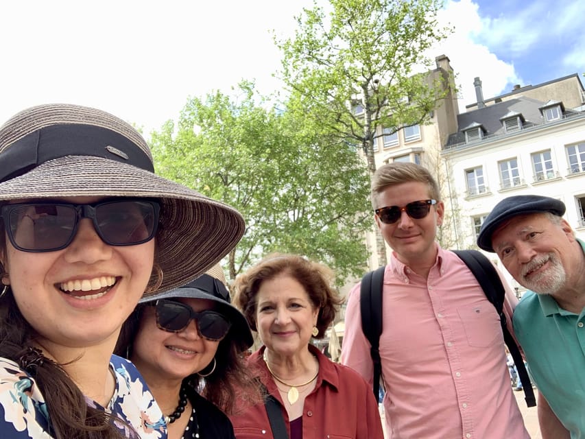Luxembourg City: Walking Tour with Optional Wine Tastings - Place d’Armes and Guillaume II Square