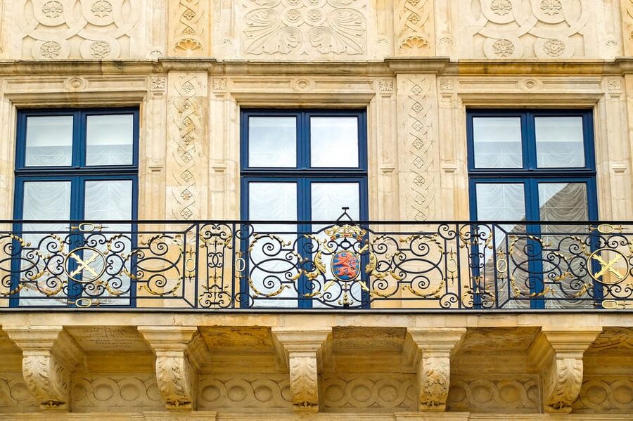 Luxembourg City: Walking Tour with Optional Wine Tastings - The Grand Ducal Palace and the old town