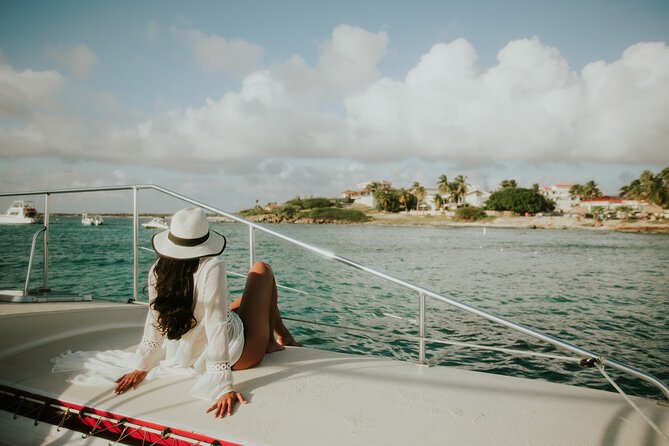 Luxury Champagne and Lobster Sail to Boca Catalina - A small catamaran instead of a crowded party boat