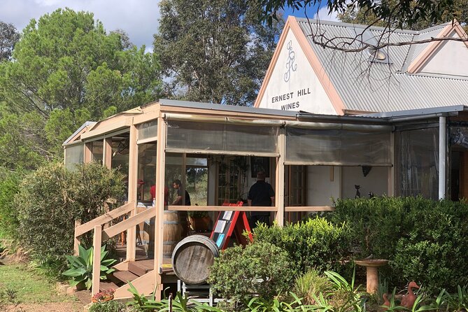 Luxury Hunter Valley Wildlife & Wine Tasting Tour from Sydney - The early start and the luxury minibus