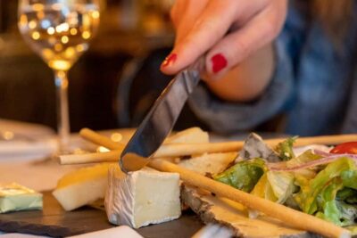 Lyon Old Town Food Tour: Full French Meal with Wine