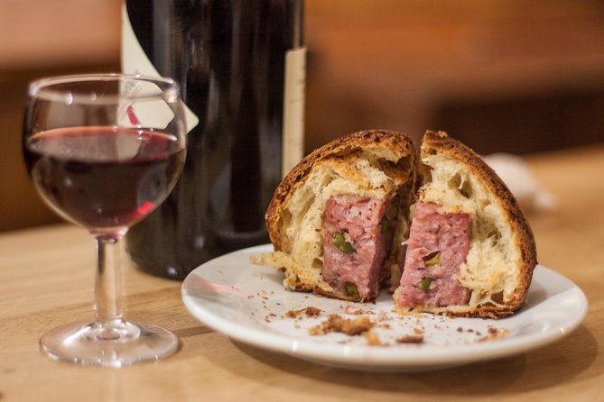 Lyon Old Town Food Tour with 6 French Delicacies & Fine Wine - Starting beside the Saône at Temple du Change