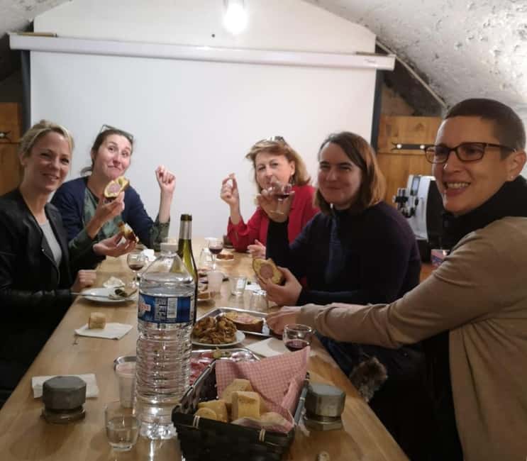 Lyon: Old Town Food Tour with 6 French Food Tastings & Wine - Key points to know before booking