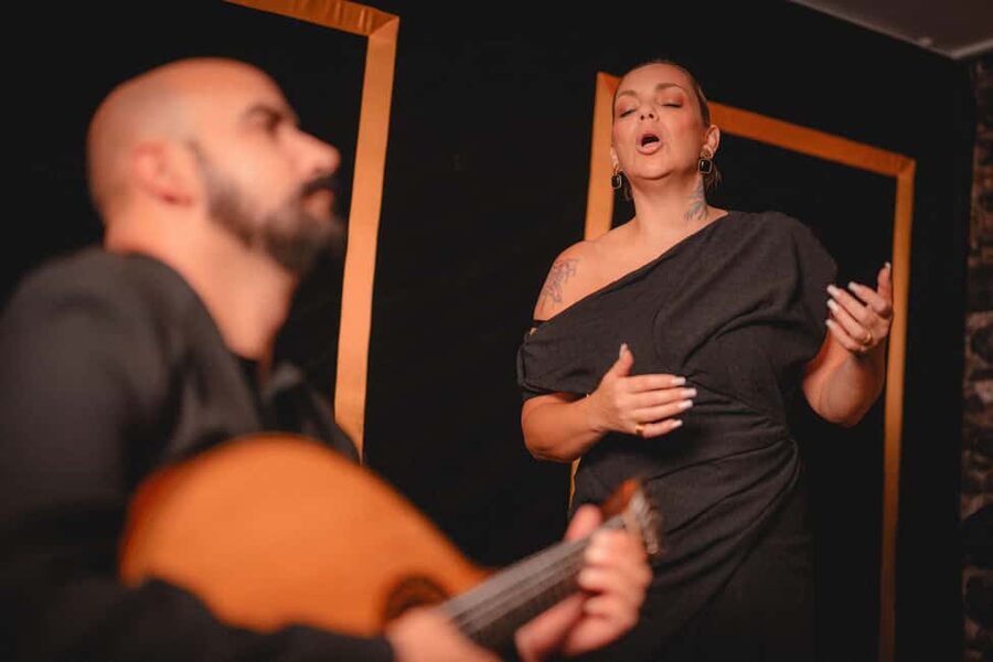Madeira: Fado Show - The Heart of Portugal With Madeira Wine - The 50-minute length: strength and limitation
