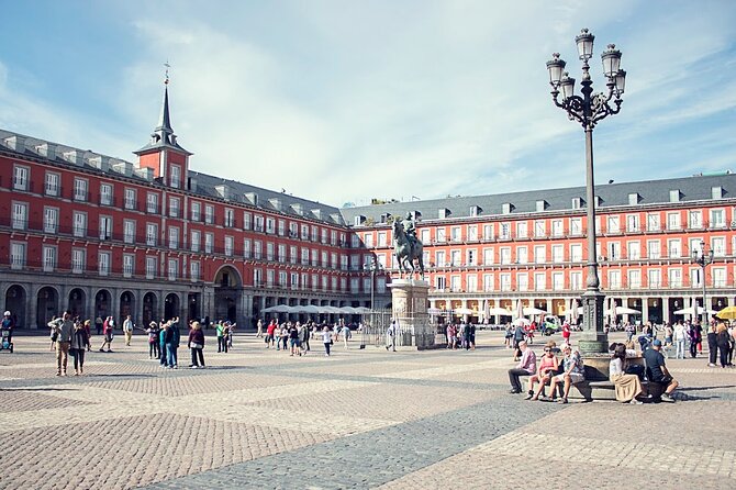 Madrid Historic Centre Food Tour with Authentic Tapas & Wines - Two hours or three hours?