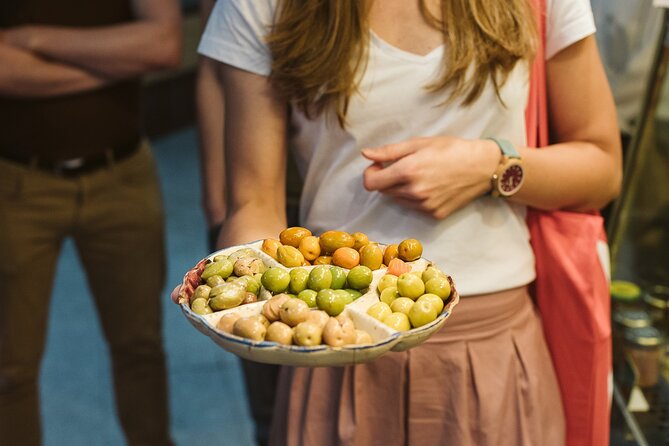 Madrid Ultimate Spanish Cuisine Food Tour - Pace, group size, and practical details