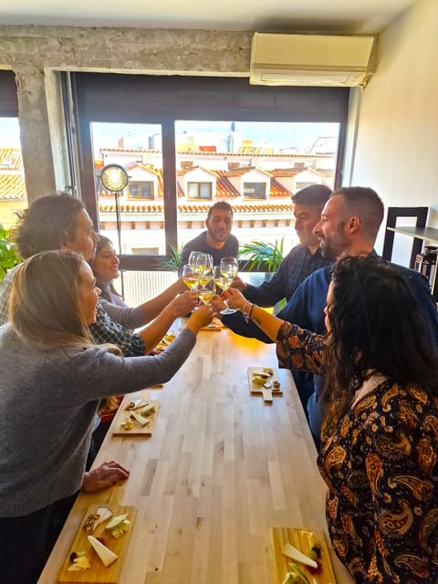 Madrid: Wine Tasting Experience with 4 Spanish Wines - Is $35 a fair price?