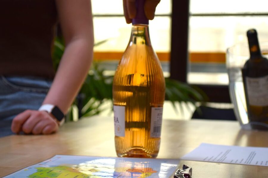 Madrid: Wine Tasting Experience with 4 Spanish Wines - What the 60 to 80 minutes feels like