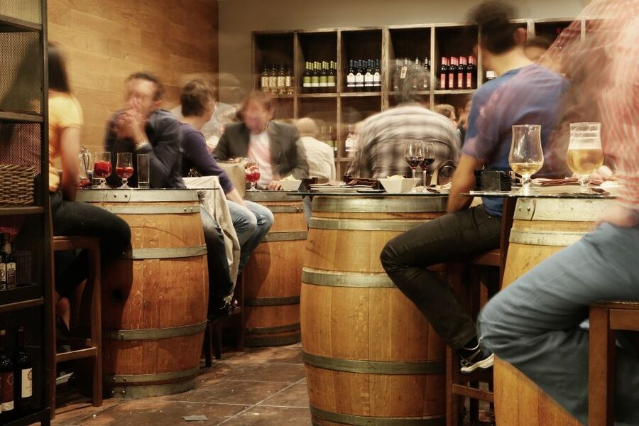 Málaga: Traditional Andalusian Tapas and Wine Tour - Practical tips for a better afternoon