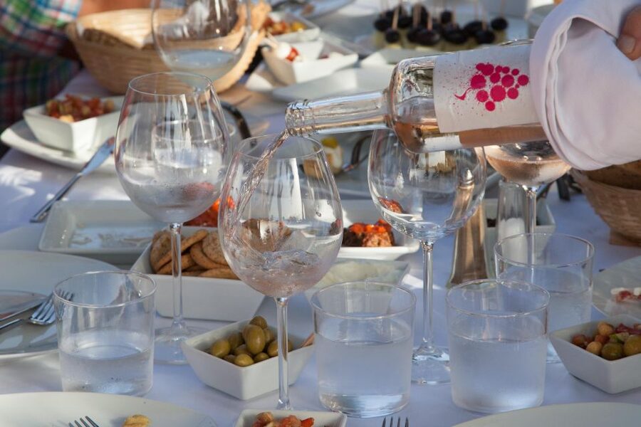 Mallorca: Private Wine Tour with Tasting and Picnic - Booking and cancellation details