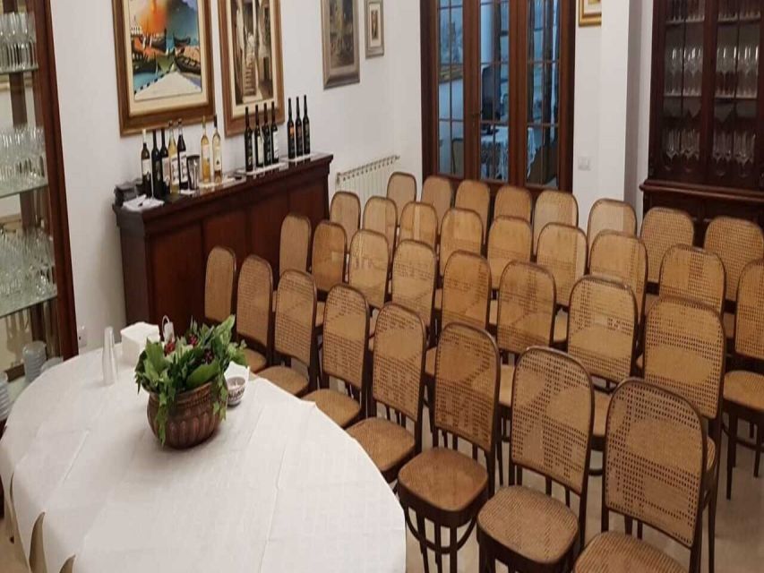 Marsala: Winery Tour with Wine Tasting and Local Products - Sicilian cheese, bread, and almond cakes