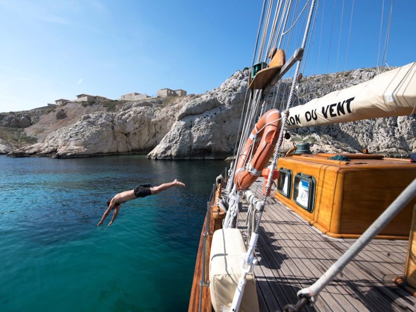 Marseille: Calanques Sailing Day Trip with Lunch and Wine - Sormiou, Morgiou, Sugiton, or La Côte bleue