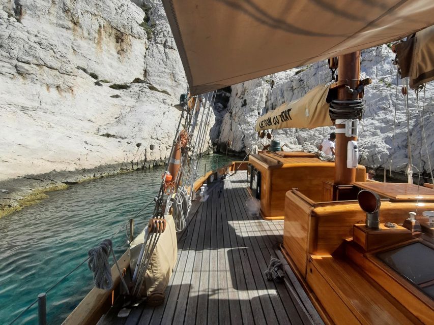 Marseille: Calanques Sailing Day Trip with Lunch and Wine - Should you book Le Don du Vent?
