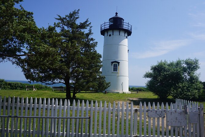 Martha's Vineyard Day Trip with Optional Island Tour from Boston - Lunch, shopping, and the tight afternoon schedule