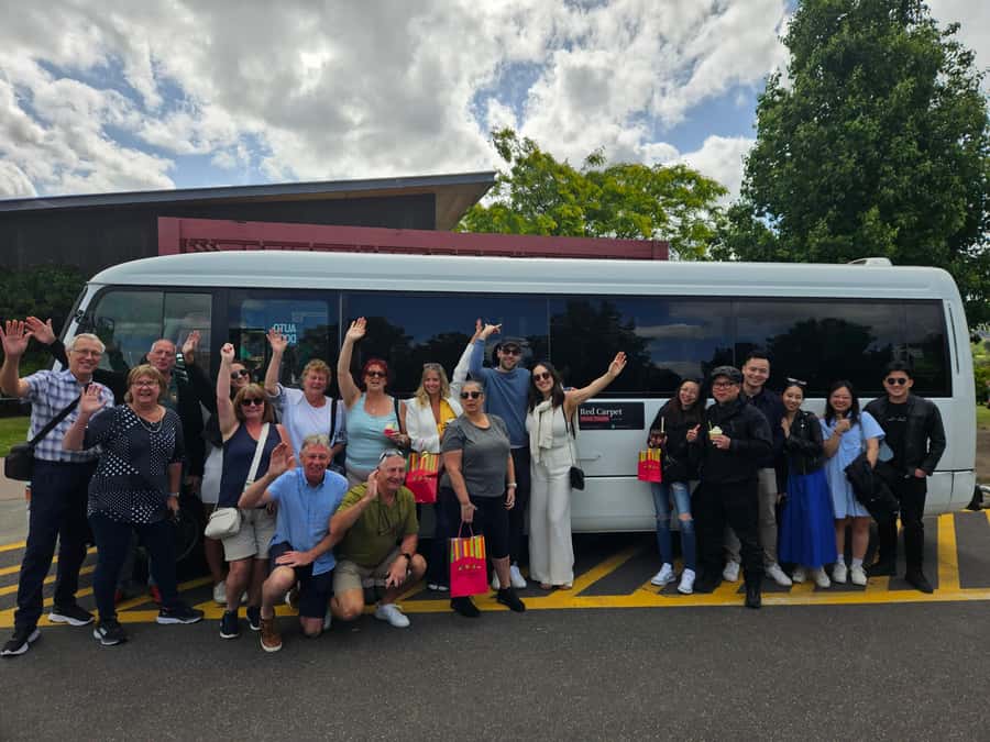 Melbourne: Yarra Valley Wine, Gin, Whisky and Chocolate Tour - Balgownie Estate and the final wine view