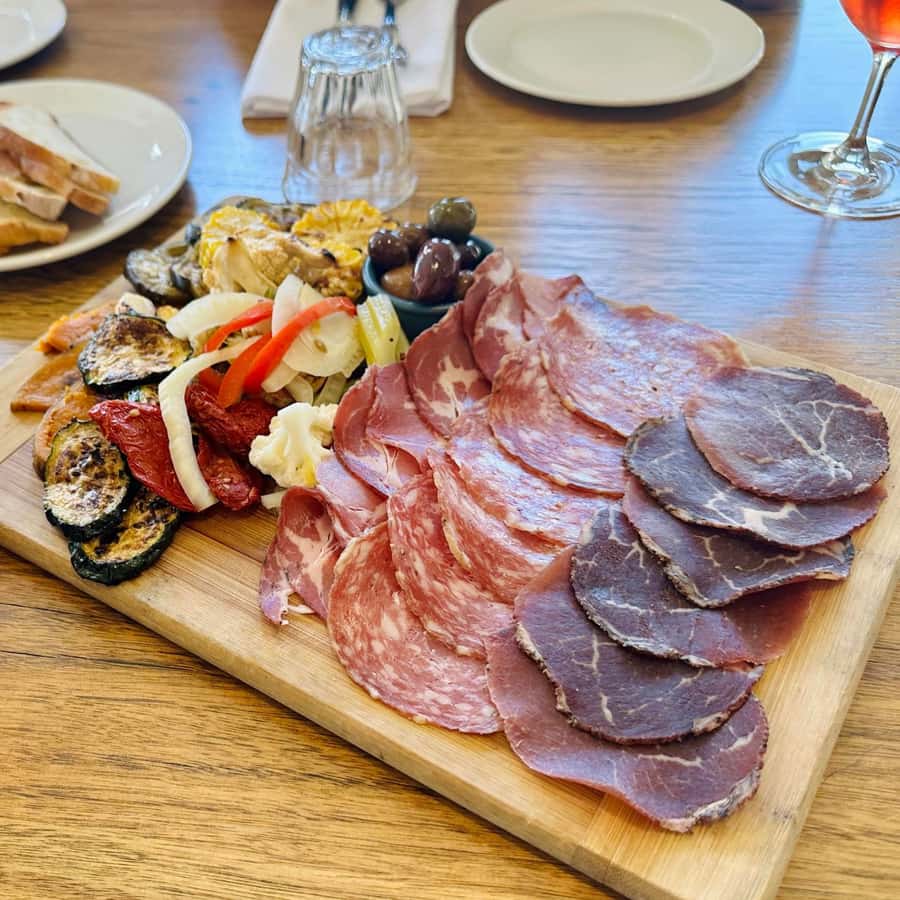 Melbourne: Yarra Valley Wine Tour + Lunch & Gin/Beer Option - Yering Station begins the tasting day