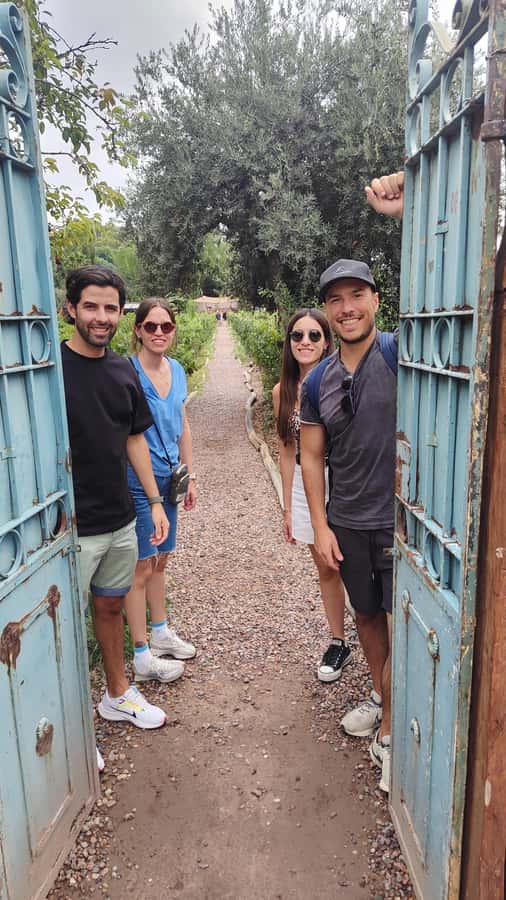 Mendoza: Top Wineries Guided Tour with Transportation - Key points to know before you book