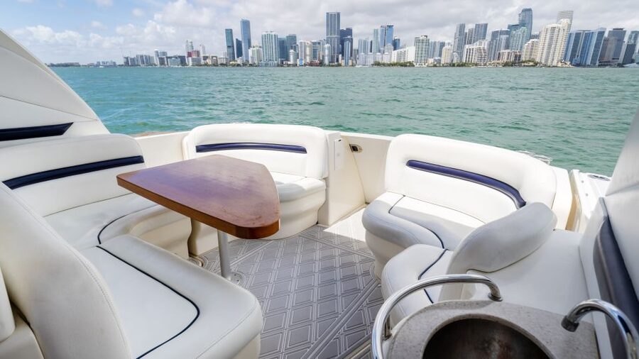 Miami: Private Yacht Cruise with Champagne - Meeting the captain at DKR Marine