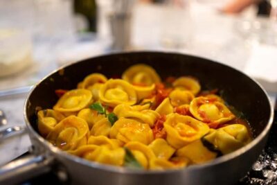 Pasta Class with Gelato or Tiramisù & Unlimited Wine