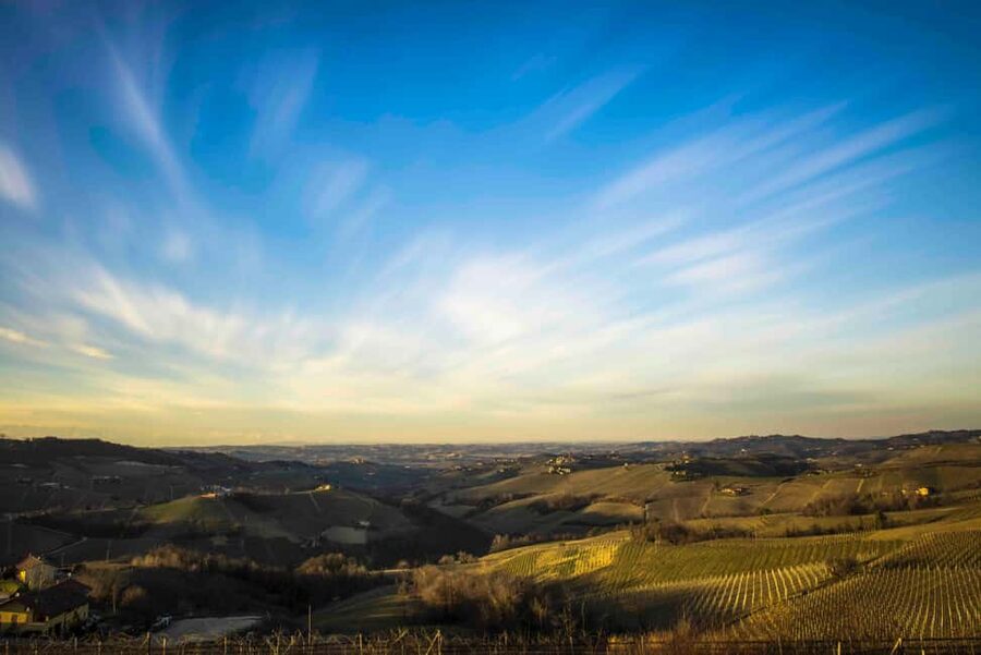 Monforte d'Alba: Jacuzzi Ritual with Wine Tasting - A spa hour above Monforte dAlba