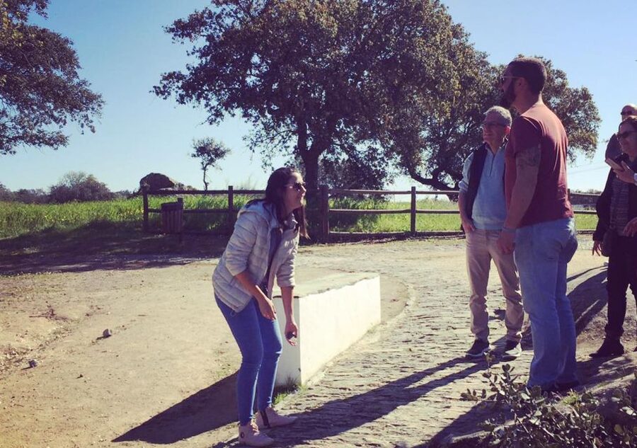 Monsaraz and Wine guided tour from Évora - The guides and the small-group advantage