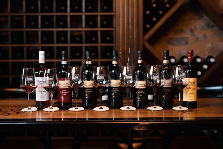 Montalcino: Premium Wine Tasting with light-lunch and Tour - A small winery in Montalcino’s northwest corner