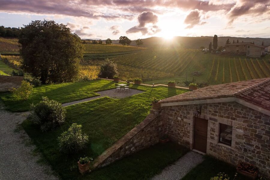 Montalcino: Private Cellar Tour, Wine Tasting & Appetizers - Should you book Paradiso di Cacuci?
