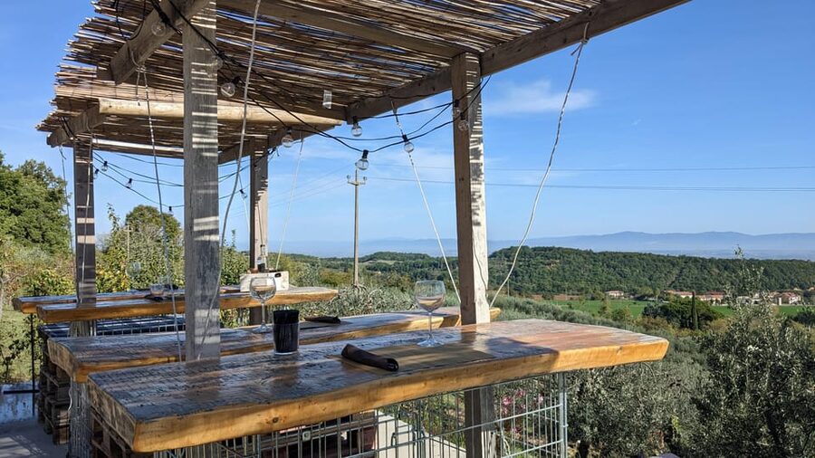 Montepulciano: Artisan Heroic Wine Tasting at the Terrace - The panoramic terrace and sunset setting